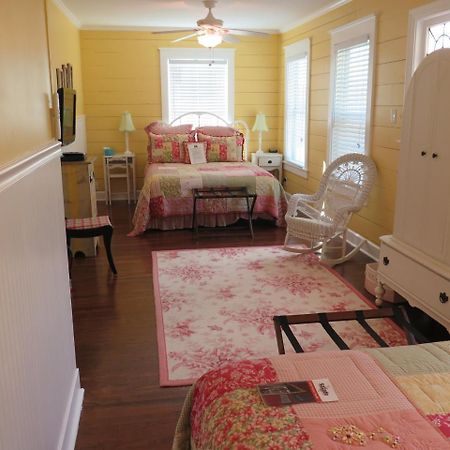 Yellow House B&B Salado Exterior foto